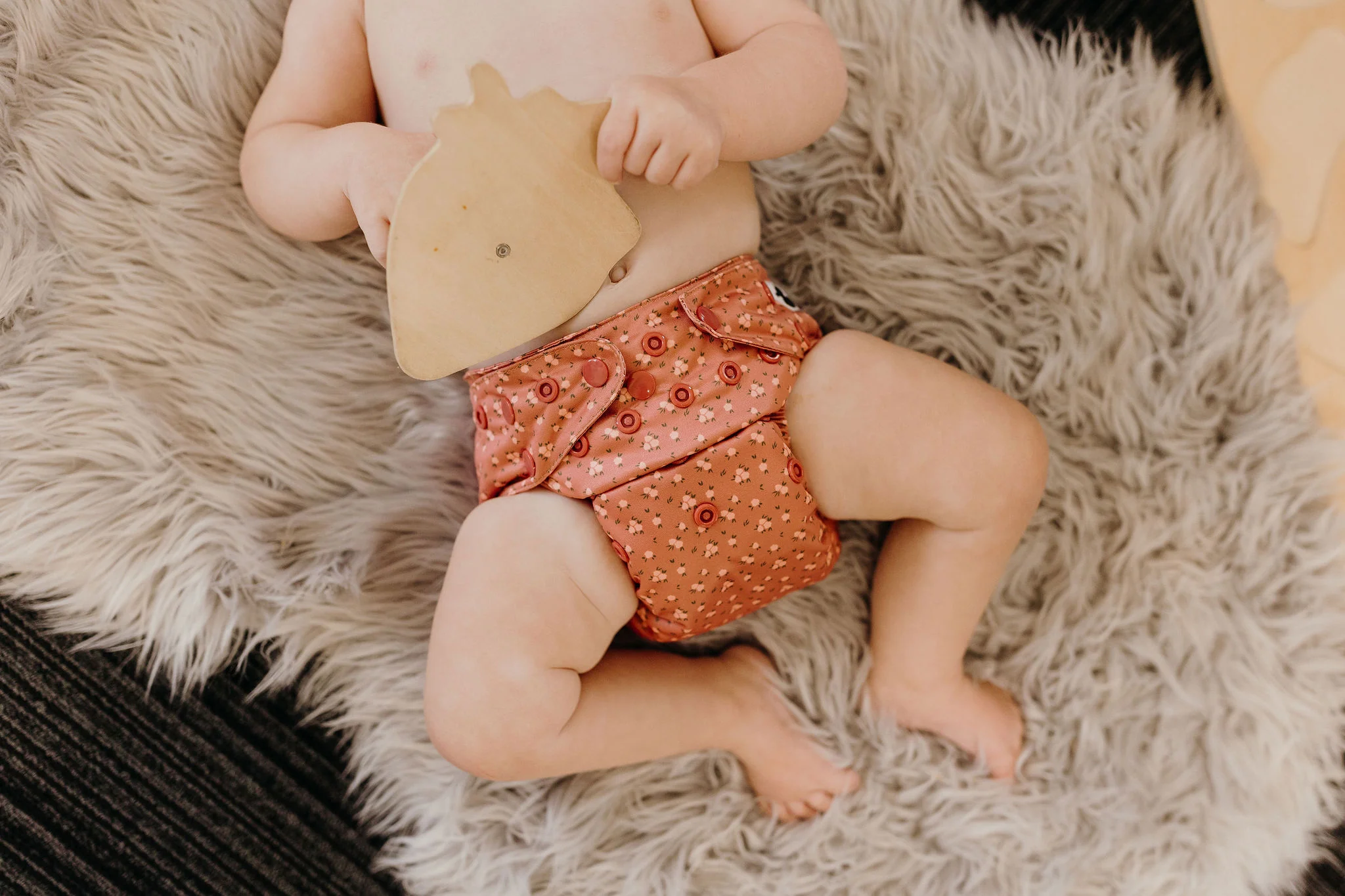 Bamboo terry inserts for versatile absorption in Ditsy Floral Nappy